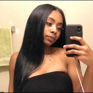 Meet your Posher, Leanne